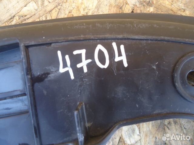 Кронштейн заднего бампера Volkswagen Touareg 7L6