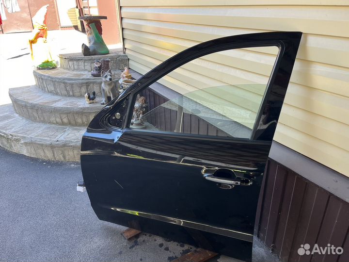 Дверь передняя левая hyundai sante Fe 2011