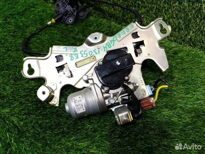 Доводчик двери задний левый Honda Freed GB4