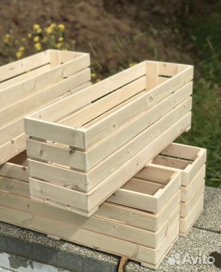 Деревянные кашпо для цветов и растений