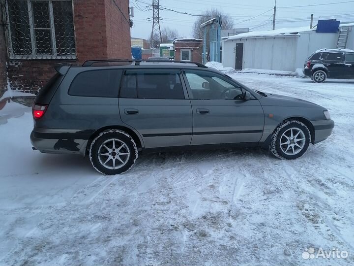 Toyota Caldina 1.5 AT, 1997, 299 944 км