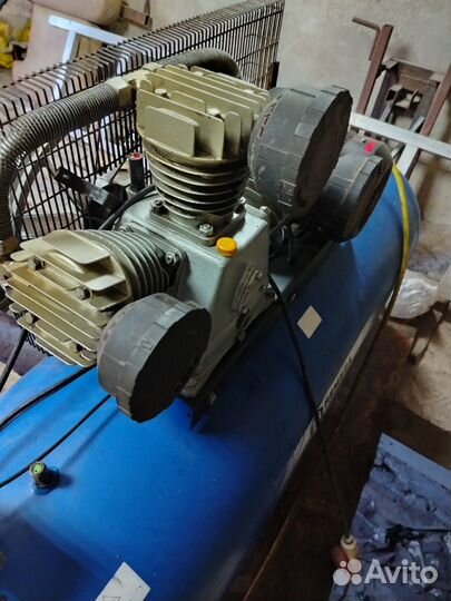 Компрессор воздушный 500л