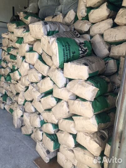 Уголь древесный березовый в мешках