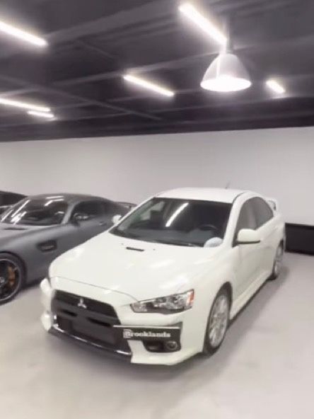 Mitsubishi Lancer: фото владельца