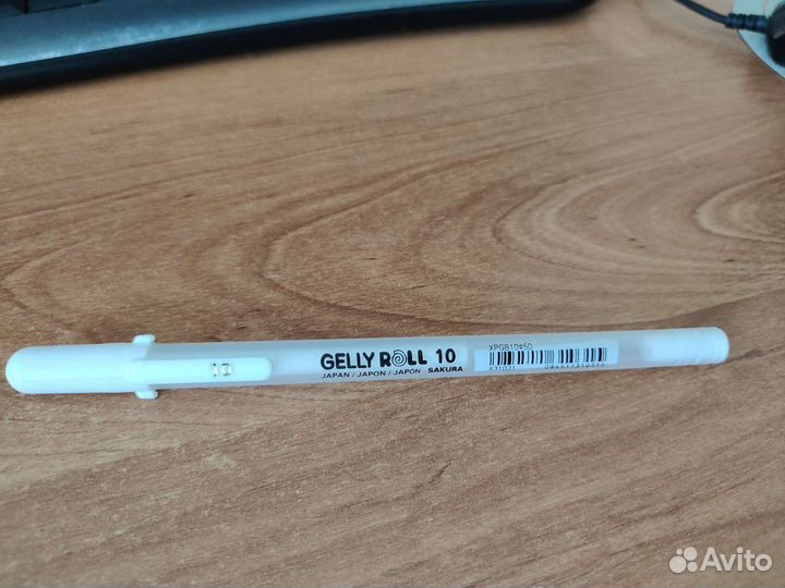 Гелевая ручка Сакура