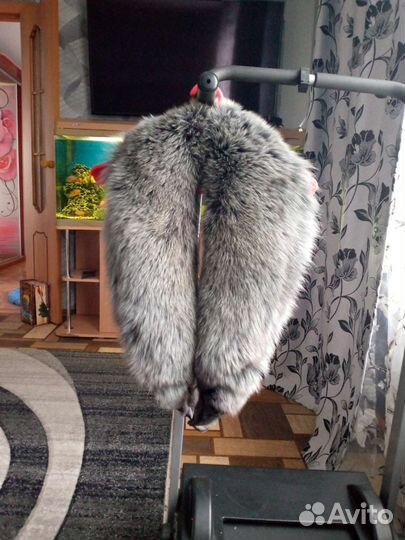 Меховой воротник натуральный мех чернобурка