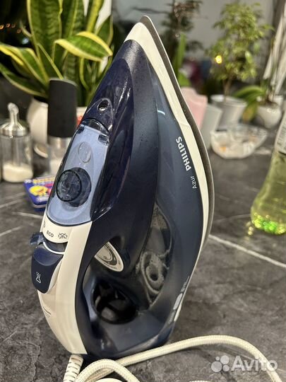 Утюг + доска гладильная