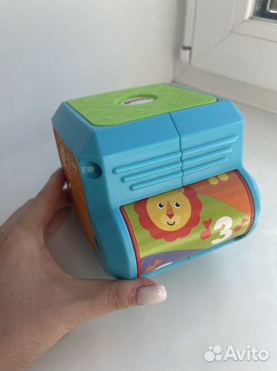 Развивающие игрушки «Fisher Price вращай и удивляй