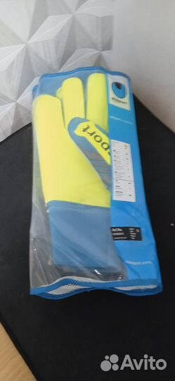 Футбольные перчатки