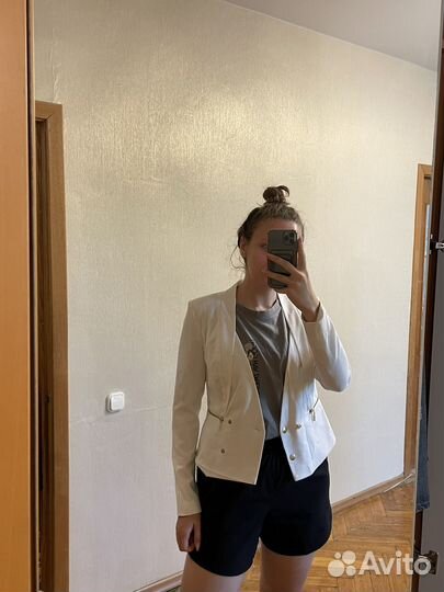 Белый жакет s-m