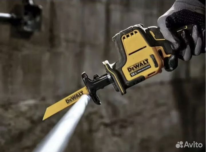 Полотно по металлу Dewalt для сабельно пилы 203мм