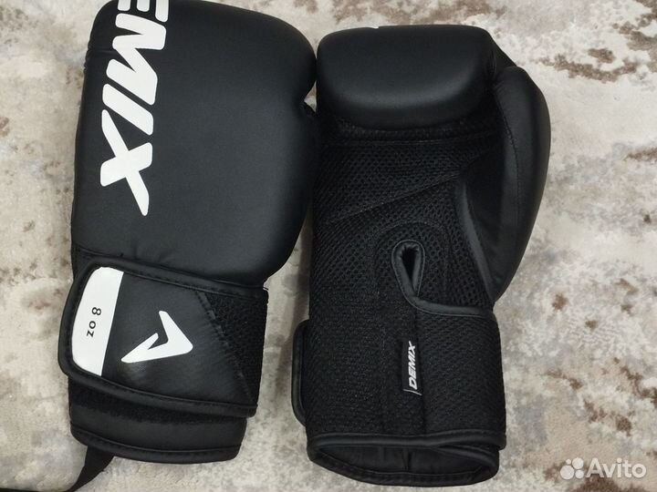 Боксерские перчатки детские 8 oz