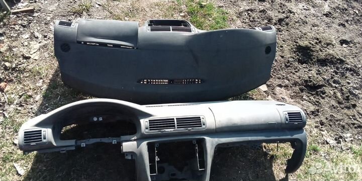 Передняя панель (торпедо) VW Passat B5