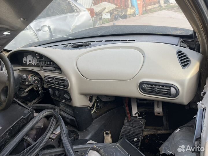 Панель, торпеда нива шевролет