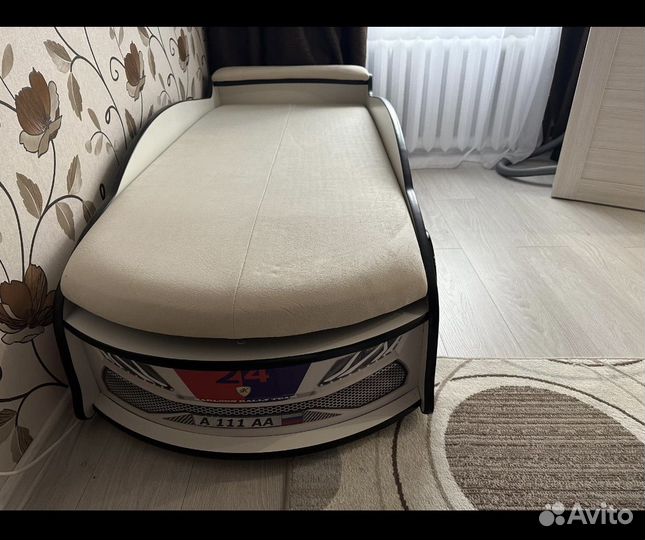 Кровать детская