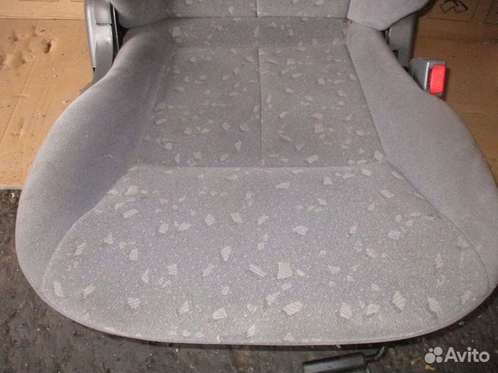 Сиденье переднее правое Kia Spectra