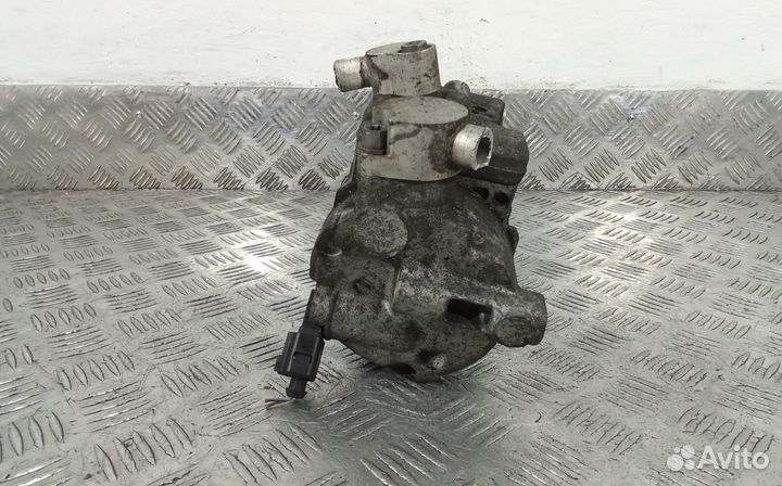 Компрессор системы кондиционирования Audi A4/RS4/S