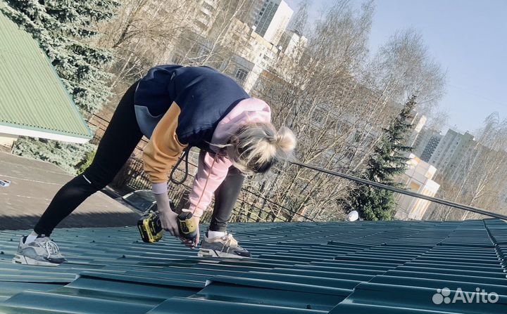 Рабочий на кровлю и фасад