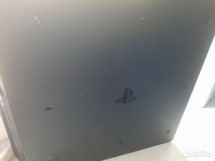 Sony Playstation 4 Pro 1Tb