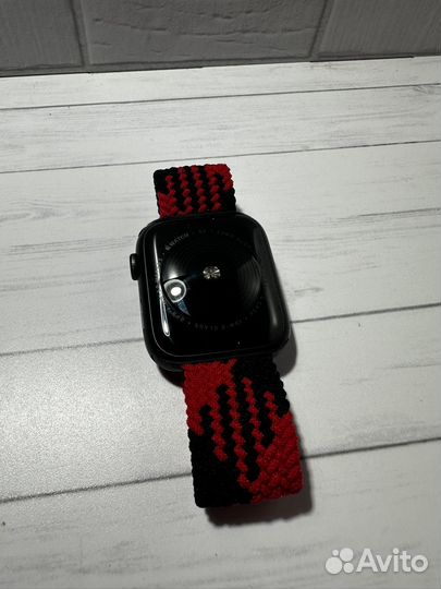 Apple watch Se 44mm новые акб 100%