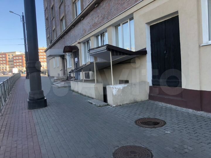 Сдается помещение под магазин, салон, офис