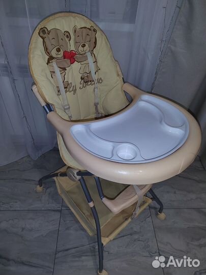 Стульчик для кормления
