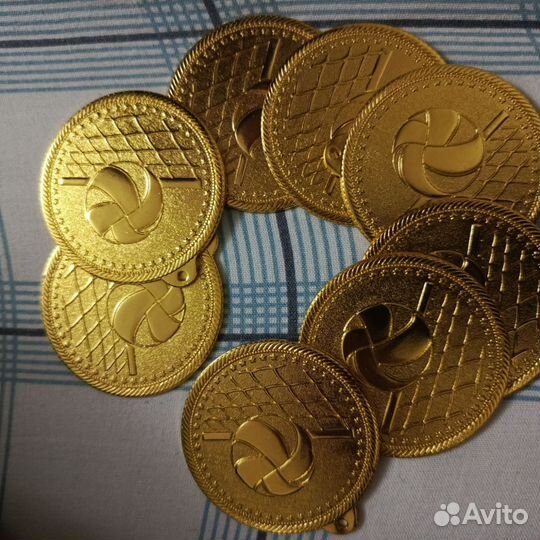 Медаль 1 место по волейболу