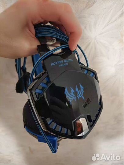 Наушники с гарнитурой