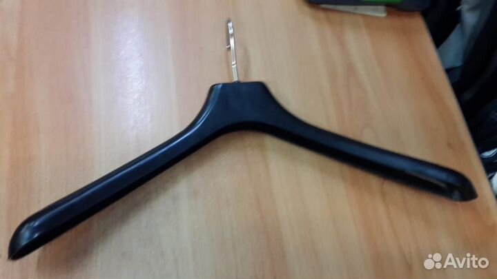 Плечики для верхней одежды