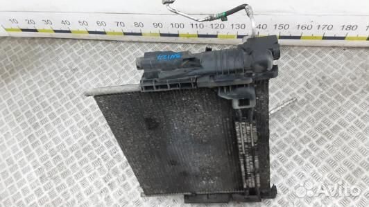 Радиатор кондиционера BMW X3 E83 (9NI27KB01)