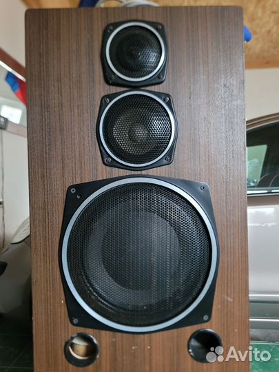 Активные акустические колонки