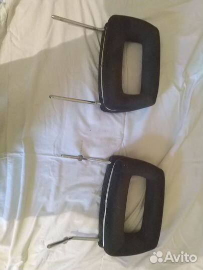 Подголовники Ауди 44