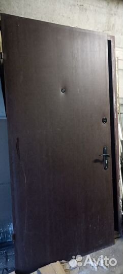 Дверь входная бу