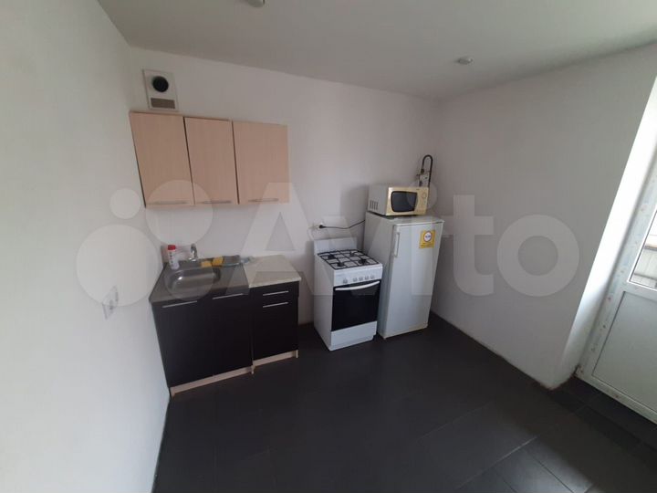 1-к. квартира, 42 м², 10/10 эт.