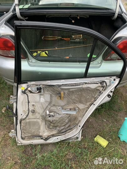 Дверь Mitsubishi galant 8