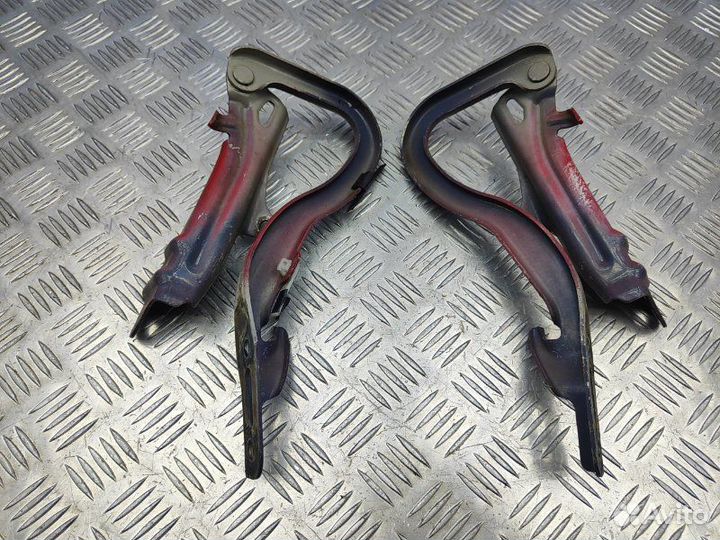 Петля капота (пара) передняя Suzuki Sx4 1.6 M16A