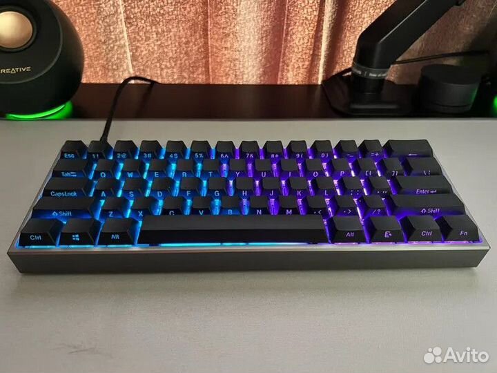 Кейкапы ymdk с боковыми надписями