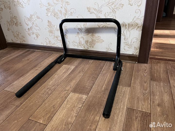 Подвес (держатель) для велосипеда настенный