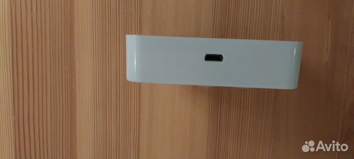 Новая док-станция под micro USB