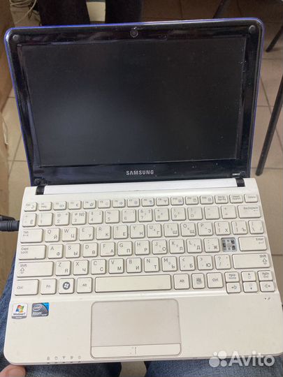 Нетбук Samsung np-nc110-a0aru