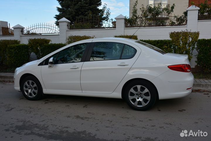 Peugeot 408 1.6 МТ, 2014, 80 000 км