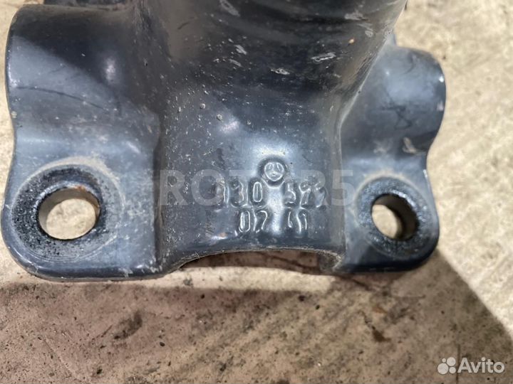 Кронштейн крепления подкрылка заднего левого