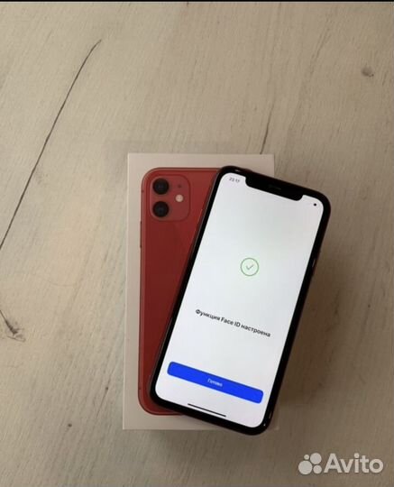 iPhone 11, 64 ГБ