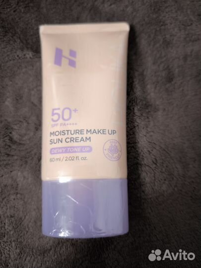 Тональный крем Holika