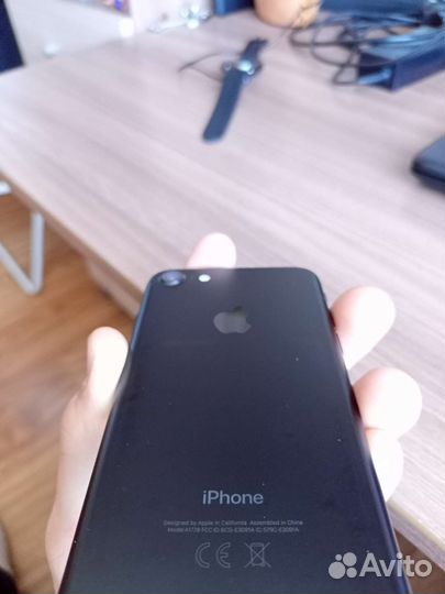 iPhone 7, 32 ГБ