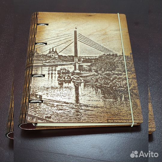 Сувенирные изделия из дерева