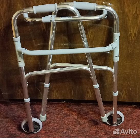 Ходунки 2-х колесные для взрослых