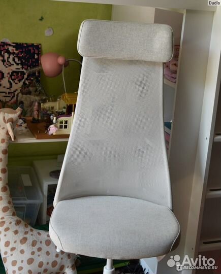 Компьютерное кресло IKEA эрвфьеллет светлое