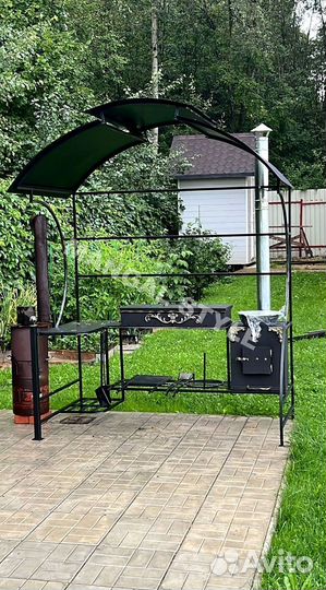 Беседка с мангалом