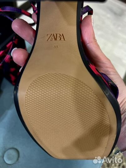 Босоножки женские zara